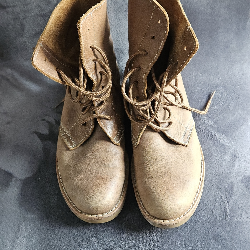 Roots Women's Tan Leather Combat Boots